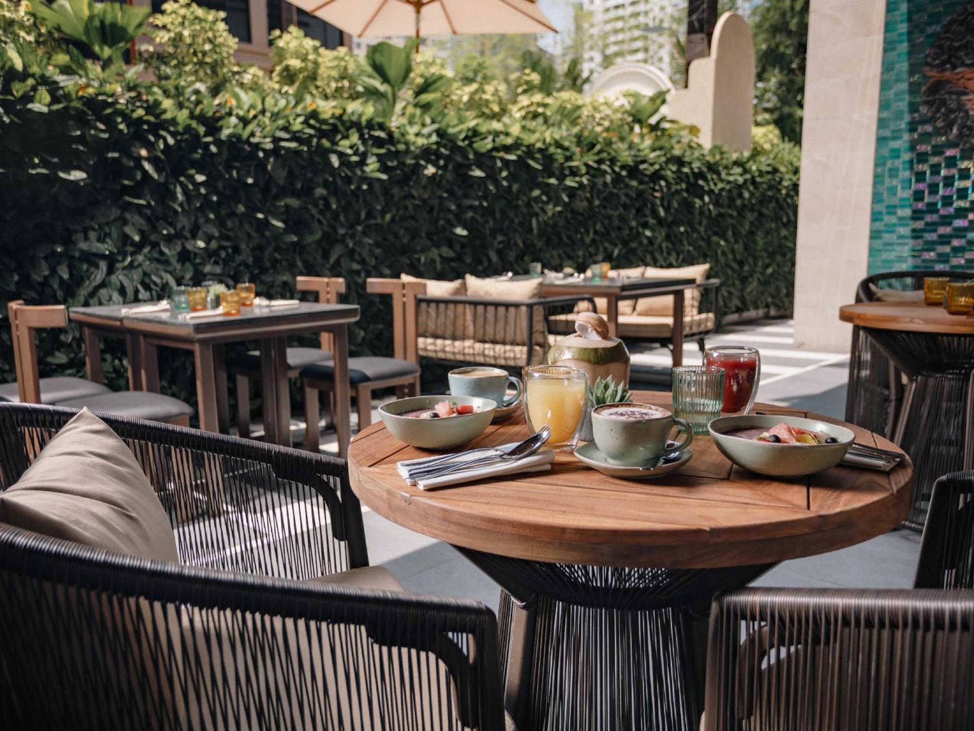 Nysa Hotel Bangkok Sukhumvit 11 Exterior photo The Terrace at The Standard East Village